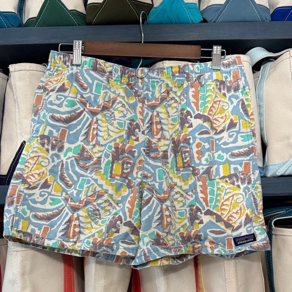 Patagonia Pants - Patagonia Barely Baggie 5” Shorts